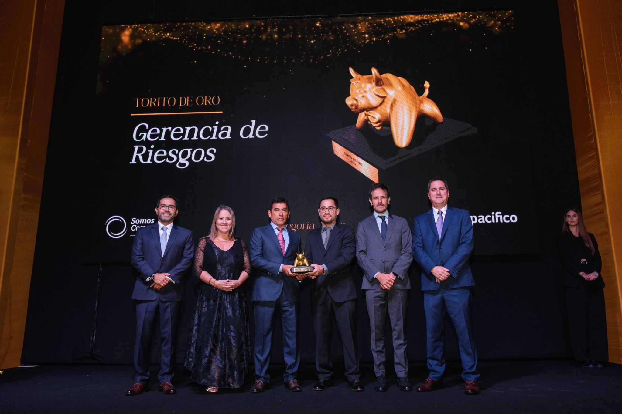 entrega-premio-gerencia-de-riesgos.jpg